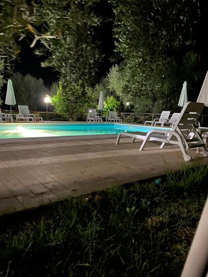 Agriturismo Azzarone فيستَ المظهر الخارجي الصورة