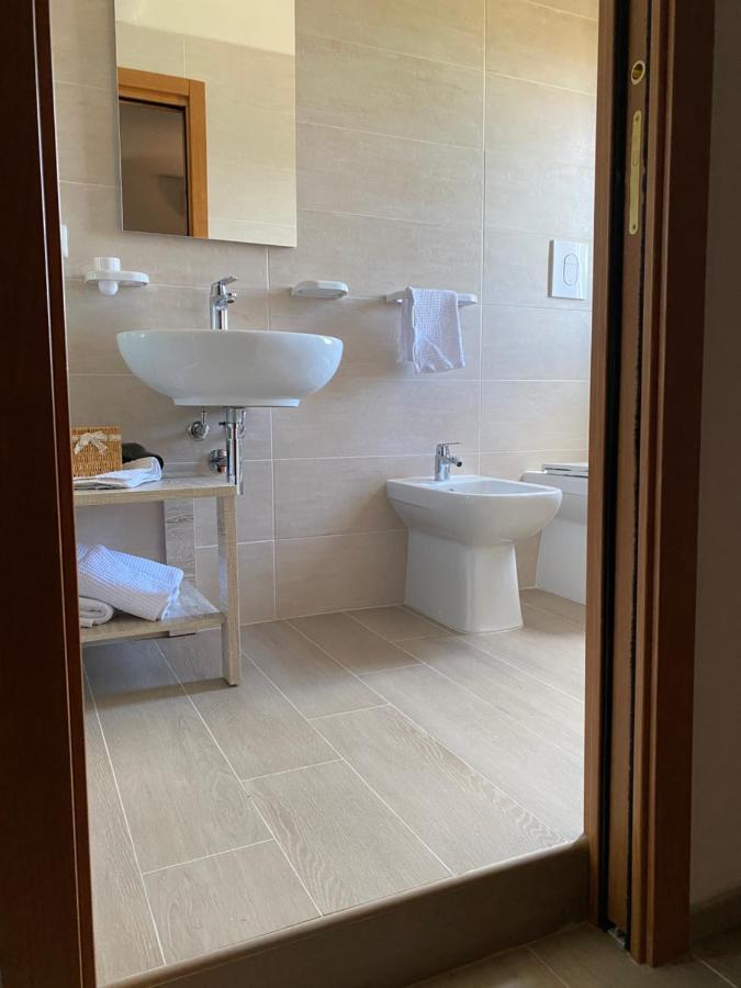 Agriturismo Azzarone فيستَ المظهر الخارجي الصورة