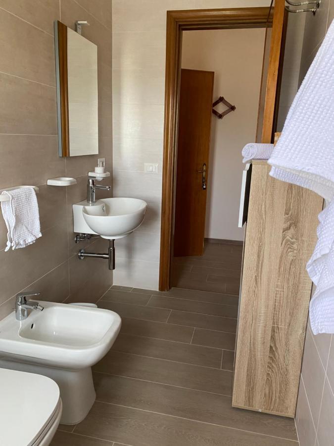 Agriturismo Azzarone فيستَ المظهر الخارجي الصورة