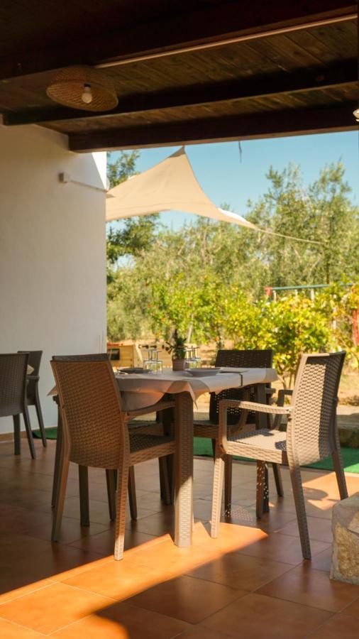 Agriturismo Azzarone فيستَ المظهر الخارجي الصورة