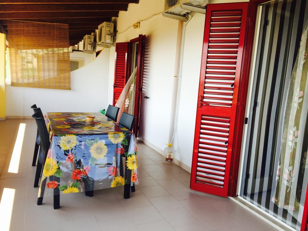 Agriturismo Azzarone فيستَ المظهر الخارجي الصورة